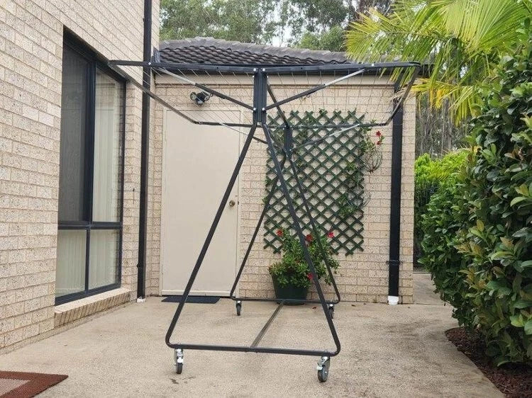 Sunchaser 180 Mobile Clothesline