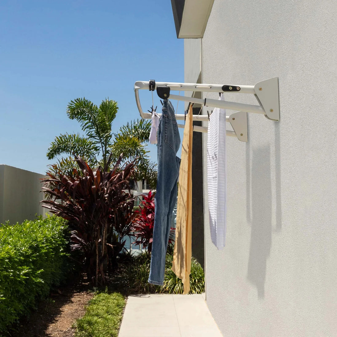 Hills Mini Clothesline - view 2