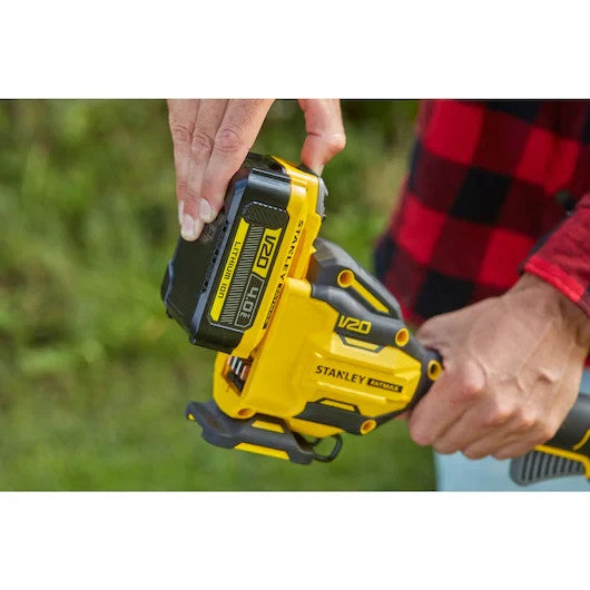 Stanley FatMax V20 18V 4.0Ah Brushless Whipper Snipper Kit SFMCSTB933M-XE