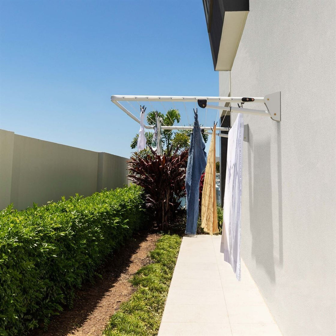 Hills Single Clothesline - view 10
