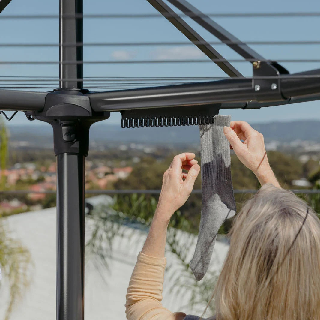 Hills Hoist 7 Line Rotary Clothesline - view 6
