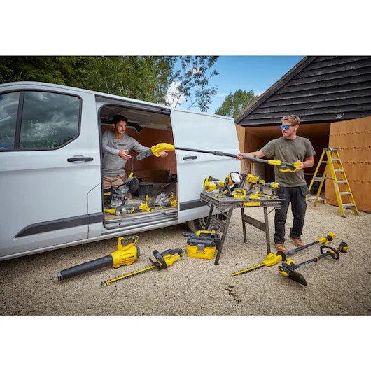 Stanley FatMax V20 18V 4.0Ah Brushless Whipper Snipper Kit SFMCSTB933M-XE